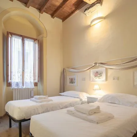 Apartment Romantic Pitti By Mmega
