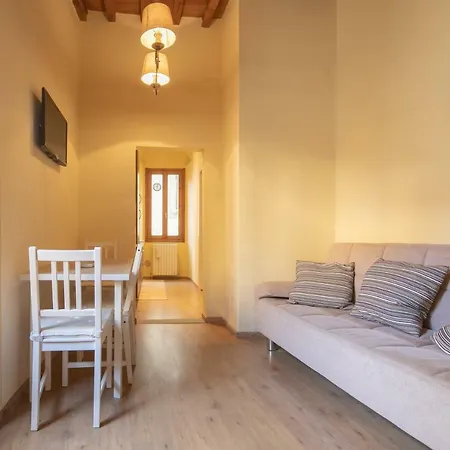Apartment Romantic Pitti By Mmega