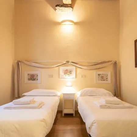 Apartment Romantic Pitti By Mmega *